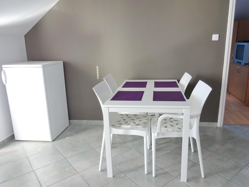 Albizia Apartments Balatonfured Exterior photo